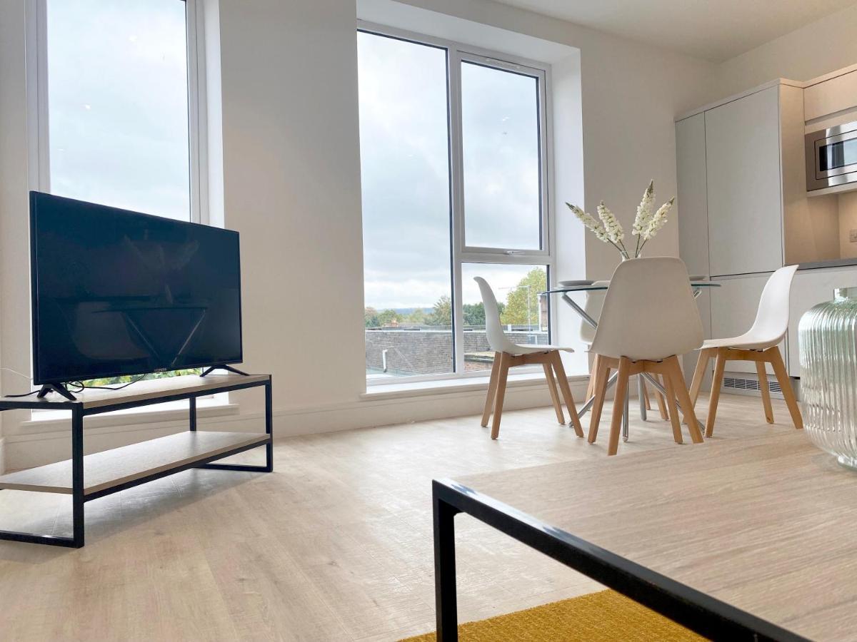 Skyline At Heights Six Hébergement de vacances Fleet